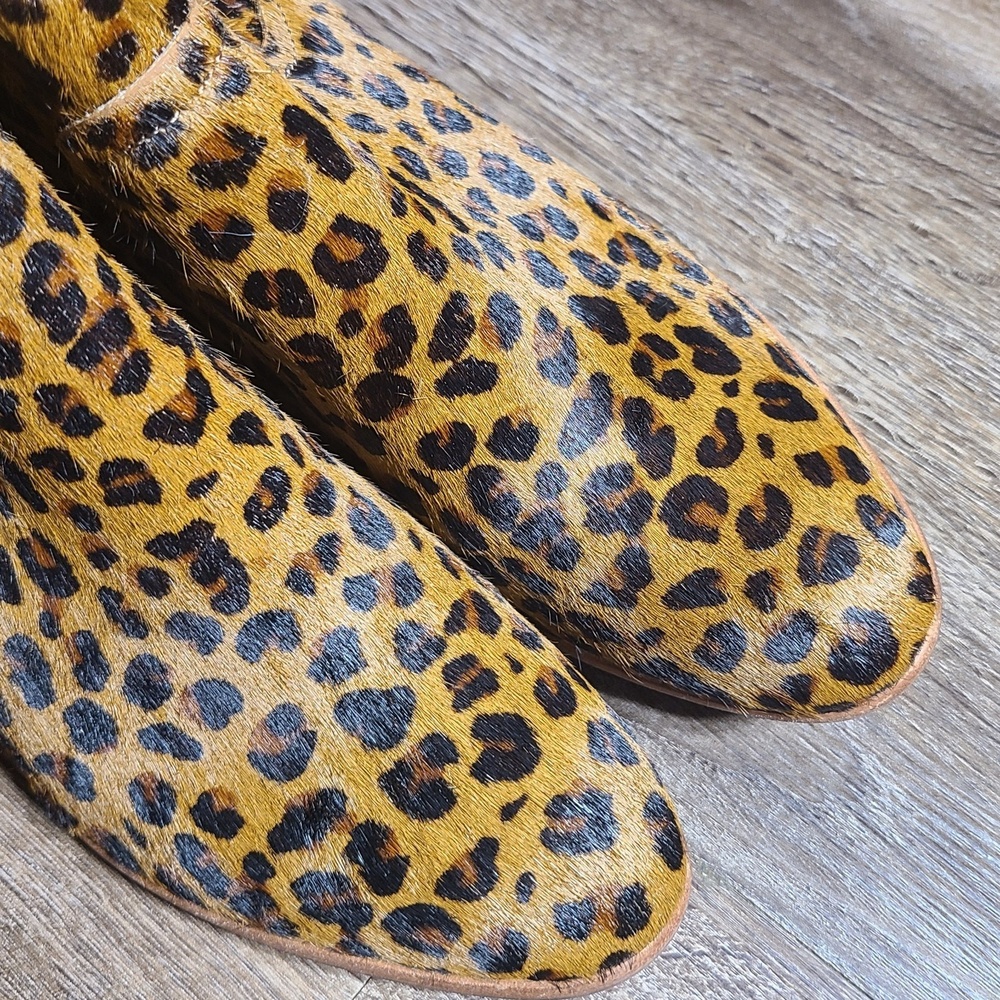 Ugg Womens Ankle Boots Size 7 M Leopard Print Leather‎ Cow Hair